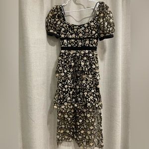 self portrait mesh sequin tiered midi dress US 4 black and yellow ruffled